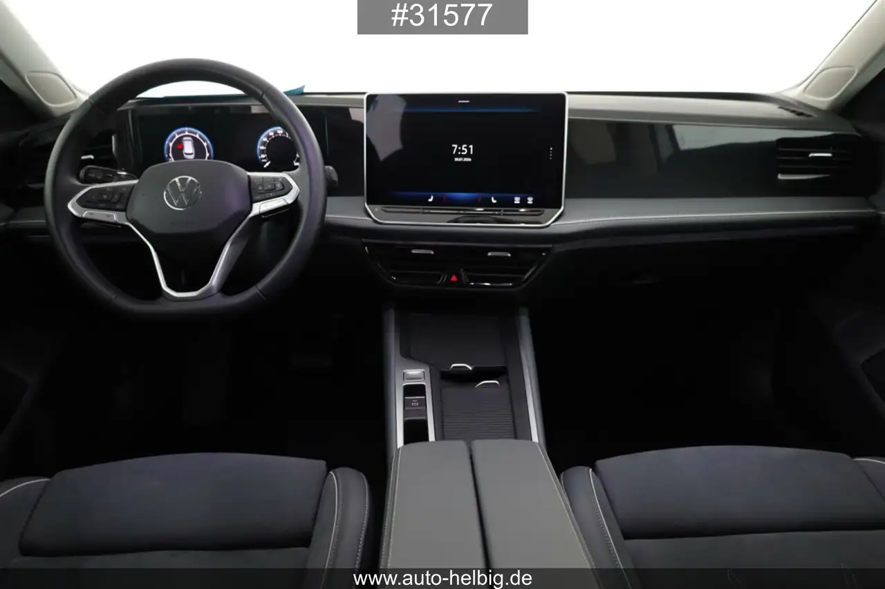 Volkswagen Passat Variant Passat Variant 1.5 eTSI Business #18Zoll#DCC# — معرض صور السيارة 14
