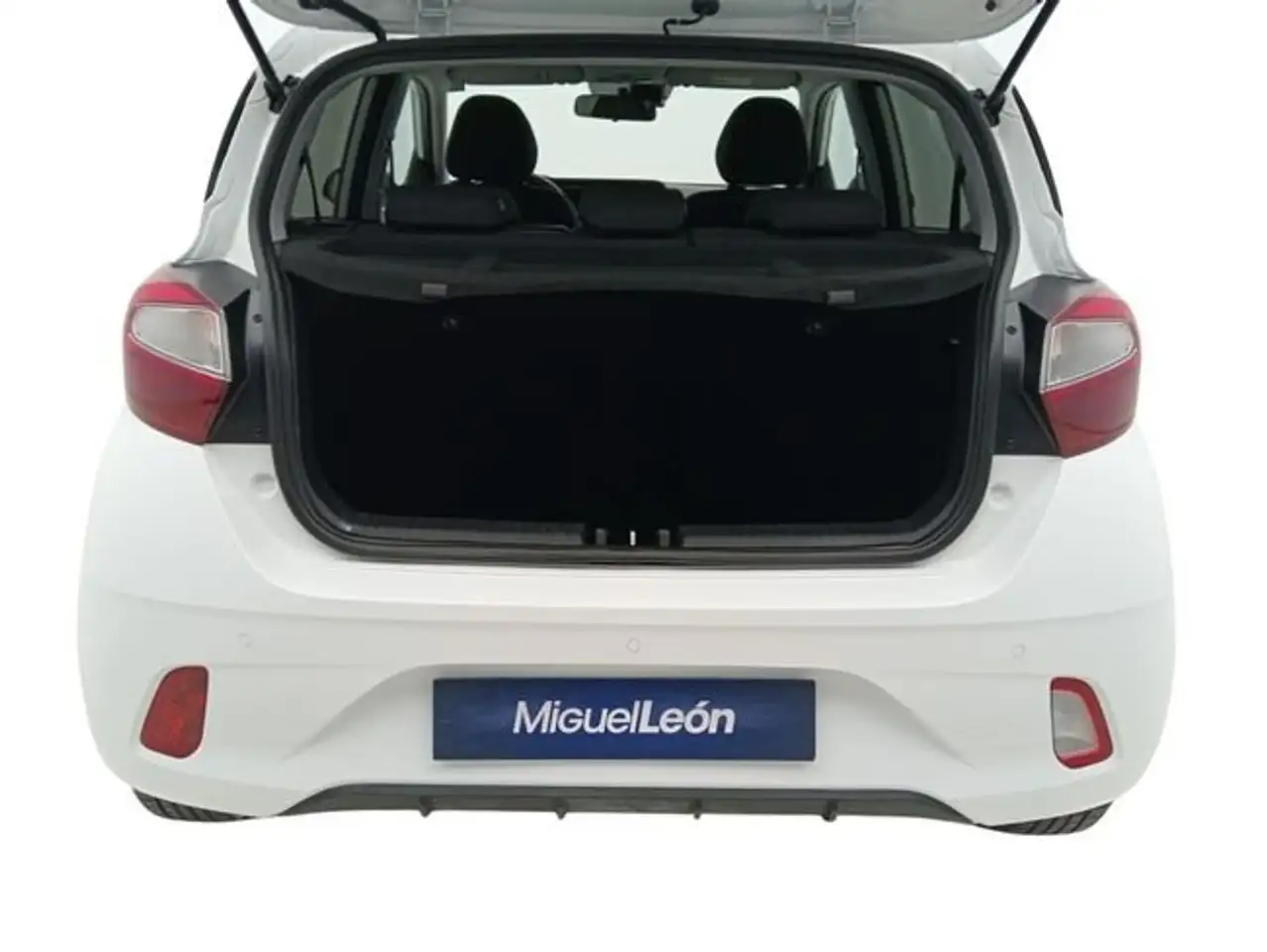 Hyundai i10 1.0 Klass — Vehicle gallery 27