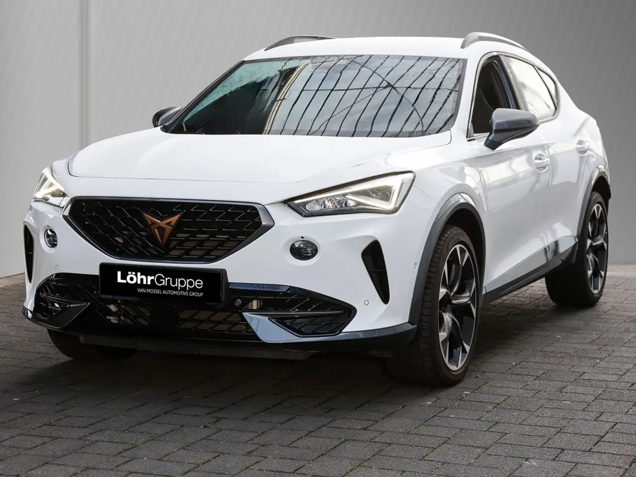 CUPRA Formentor 2.0 TSI DSG VZ AHK/Navi/LED — معرض صور السيارة 2