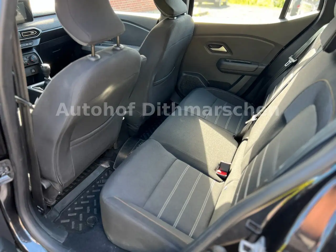 Dacia Sandero III Stepway 1.0 LPG/Benzin/AHK/Kamera/PD — معرض صور السيارة 10