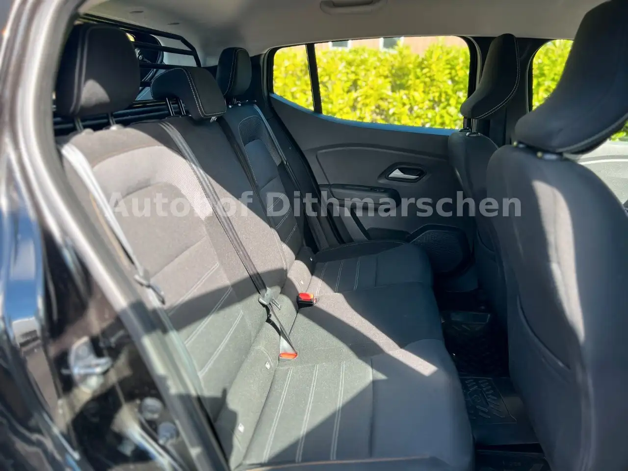 Dacia Sandero III Stepway 1.0 LPG/Benzin/AHK/Kamera/PD — معرض صور السيارة 13