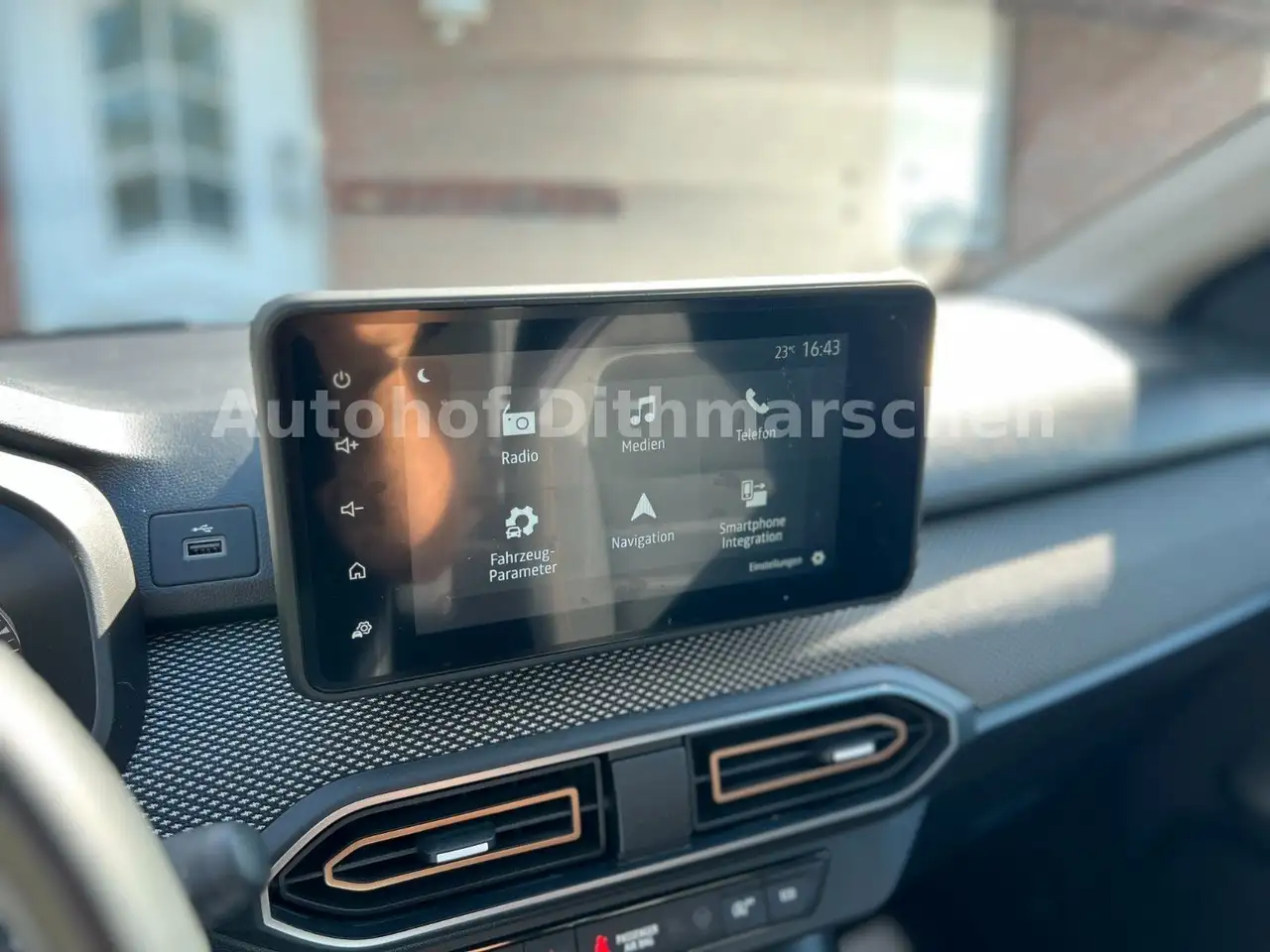 Dacia Sandero III Stepway 1.0 LPG/Benzin/AHK/Kamera/PD — معرض صور السيارة 31