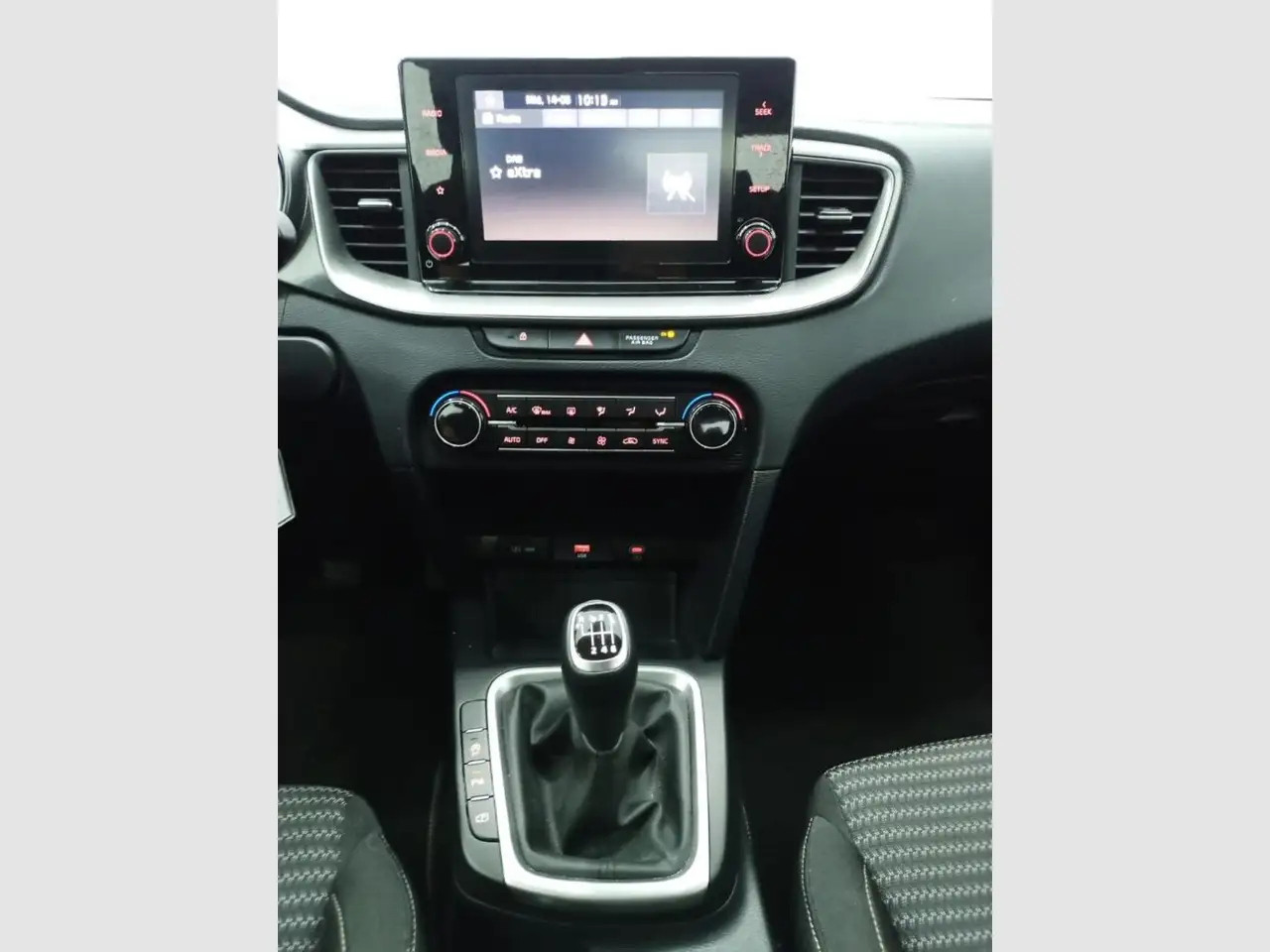 Kia Ceed / cee'd Tourer 1.0 T-GDi Style Edition 100 — معرض صور السيارة 7
