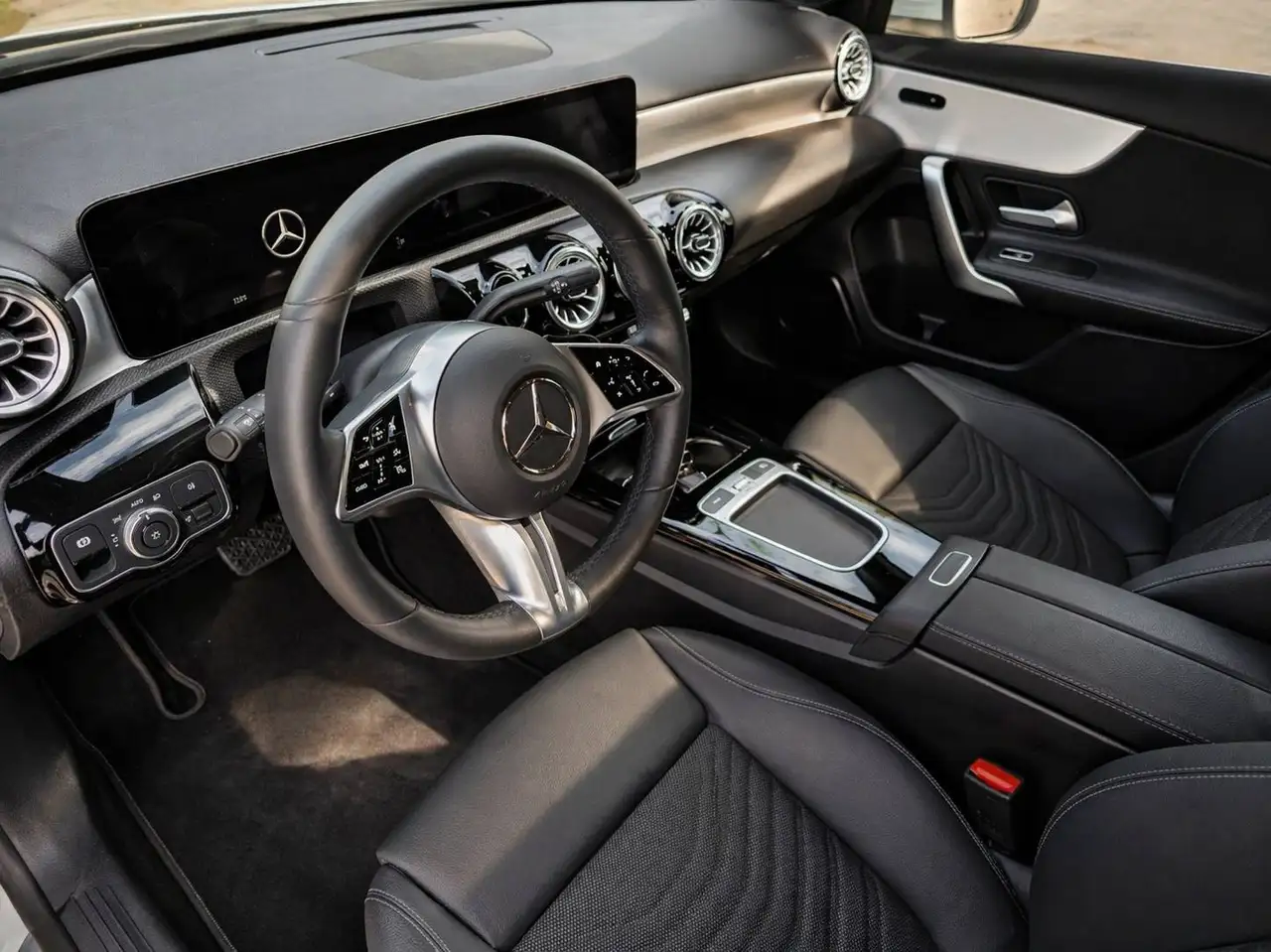 Mercedes-Benz A 250 — Galería del vehículo 4