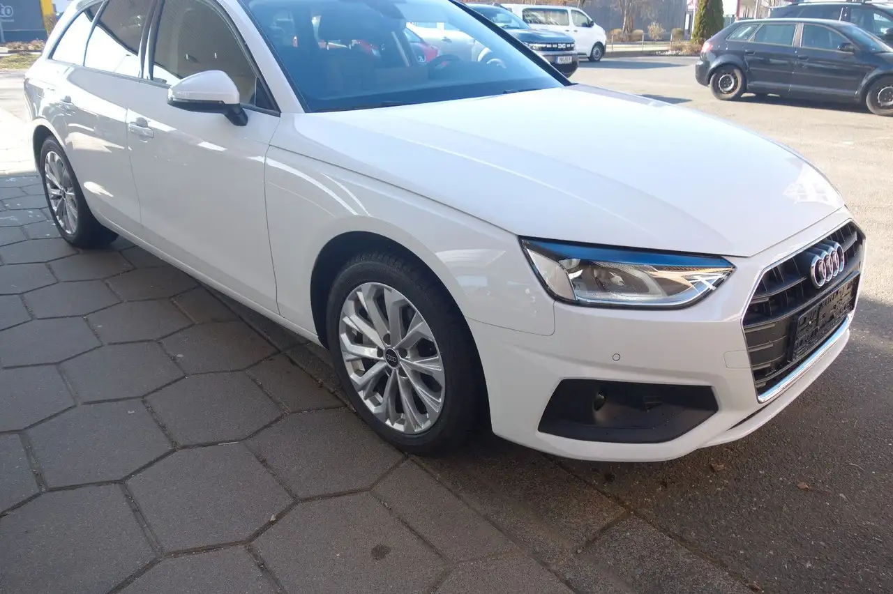 Audi A4 Avant 40 TFSI Navi Led — Galerie du véhicule 2
