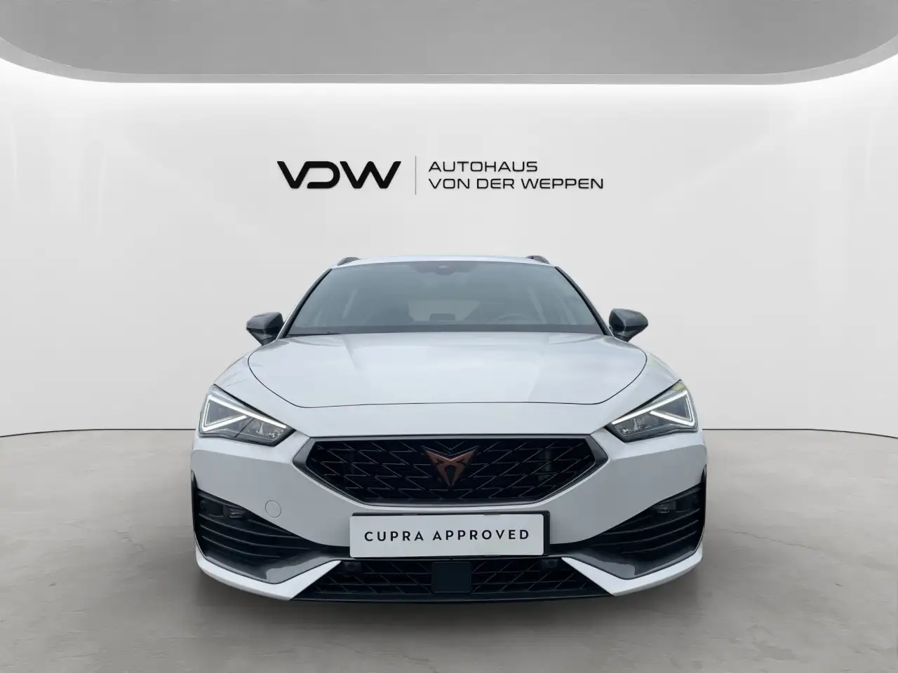CUPRA Leon ST VZ 5JGar Navi ACC Kamera Keyless PDC — معرض صور السيارة 2