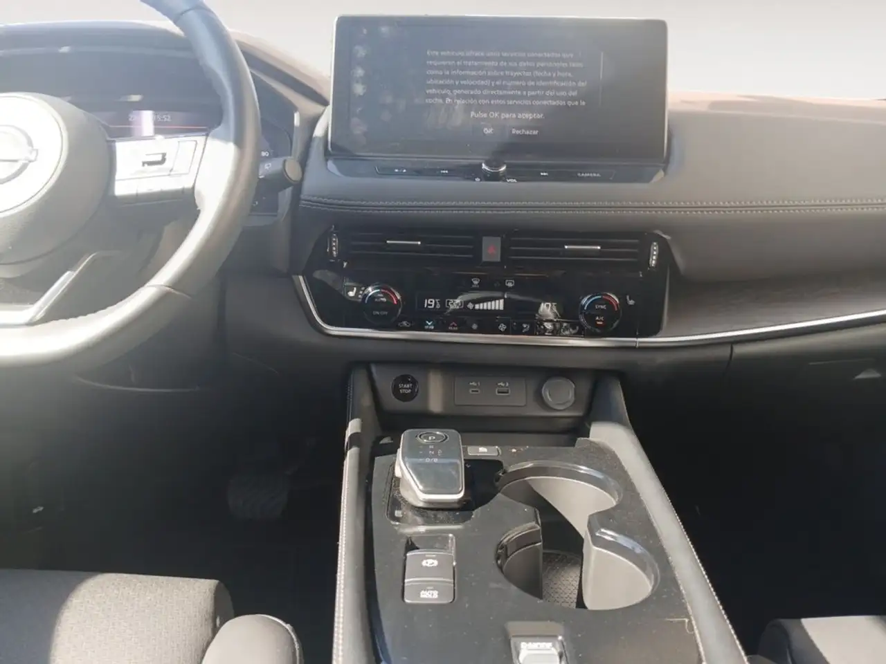Nissan X-Trail 1.5 HEV E-POWER 204 TEKNA 5P — Galería del vehículo 15