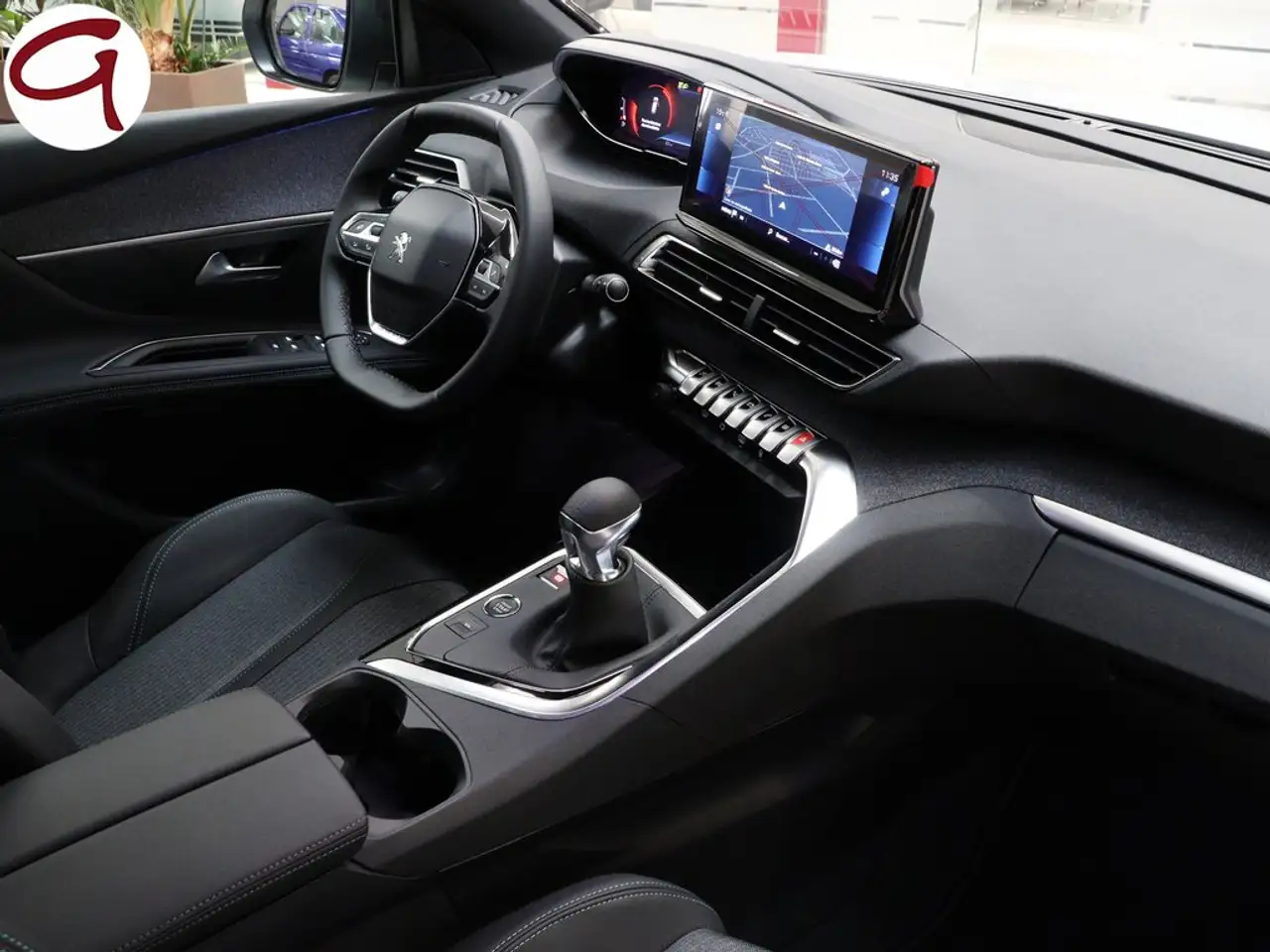 Peugeot 3008 1.2 S&S PureTech Allure Pack 130 — معرض صور السيارة 5
