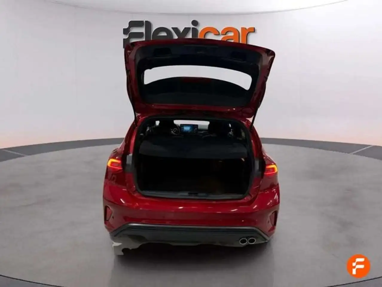 Ford Focus 1.0 Ecoboost MHEV 92kW Active — معرض صور السيارة 9