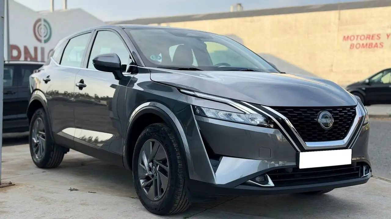 Nissan Qashqai 1.4 DIG-T 158cv mHEV Xtronic Acenta — Vehicle gallery 7