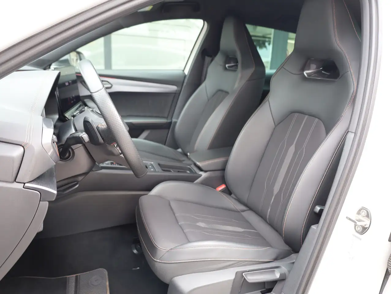 CUPRA Formentor VZ 4Drive*Virtual*Travel*BLIS*Kamera — معرض صور السيارة 22