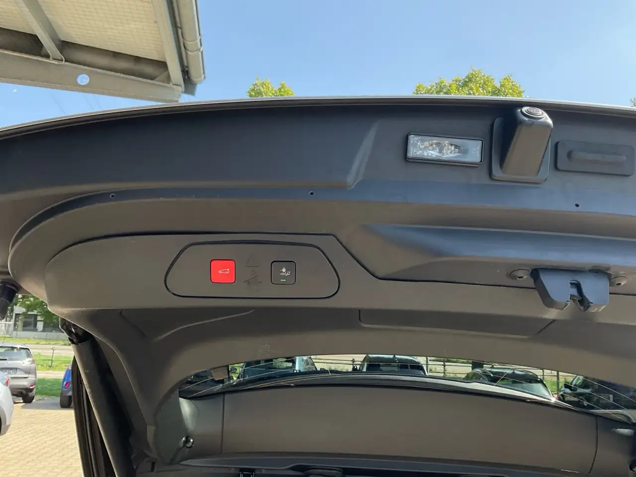 Opel Grandland 1.2 Turbo GS Line AHK Alcantara Navi — معرض صور السيارة 18