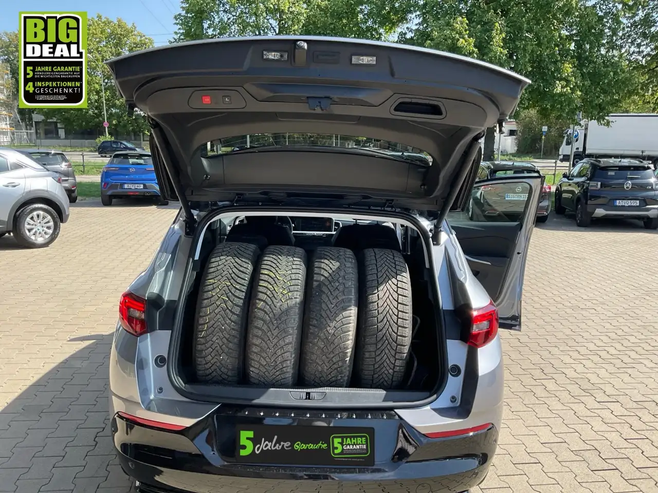 Opel Grandland 1.2 Turbo GS Line AHK Alcantara Navi — معرض صور السيارة 19