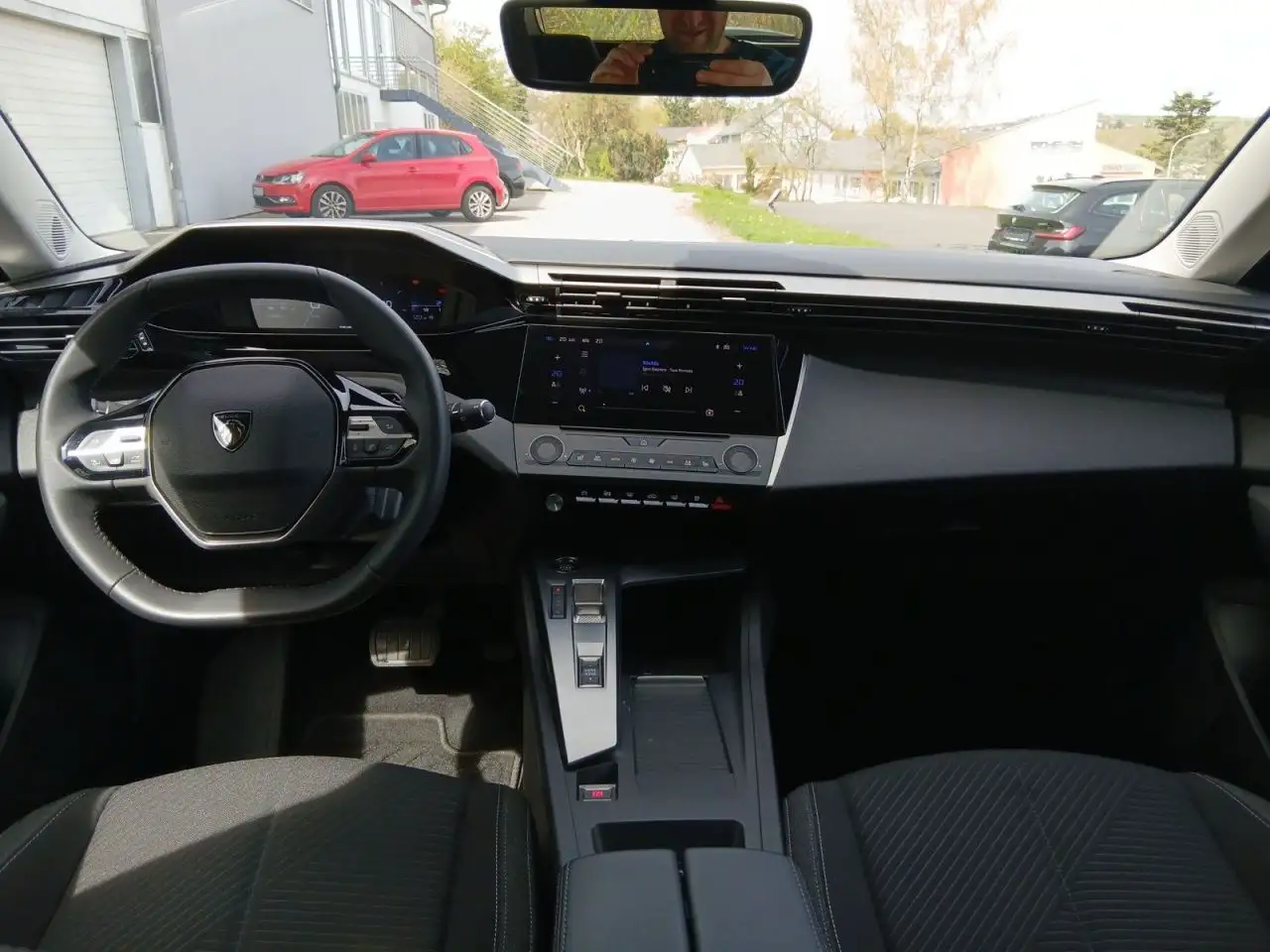 Peugeot 308 Active Pack PT 130 EAT8 — معرض صور السيارة 9
