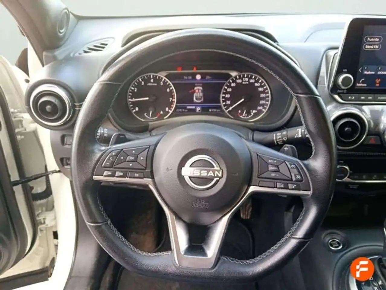 Nissan Juke DIG-T 84 kW (114 CV) DCT 7 Vel. Acenta — معرض صور السيارة 8