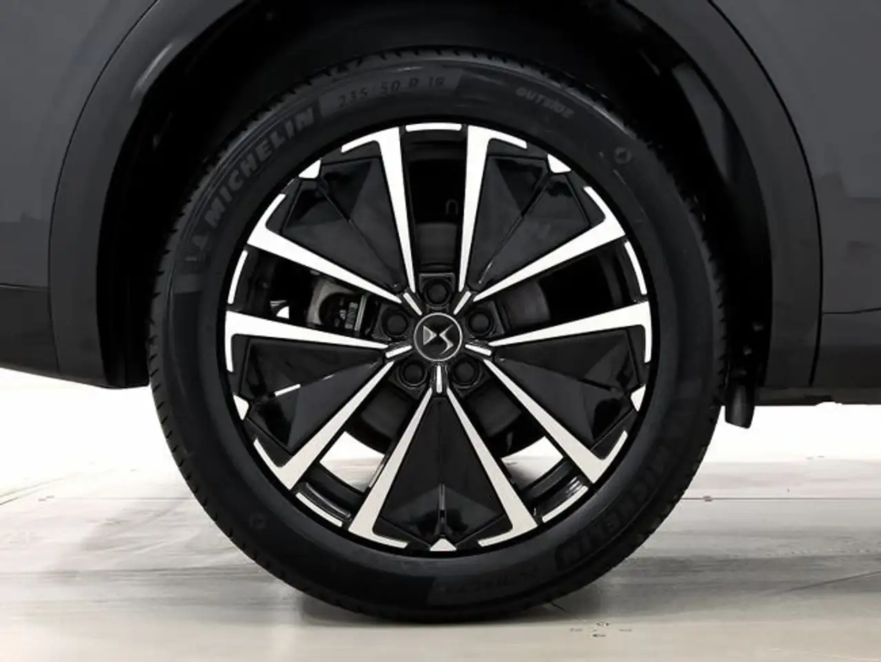 DS Automobiles DS 7 Crossback BlueHDi 130 AT PALLAS — معرض صور السيارة 11