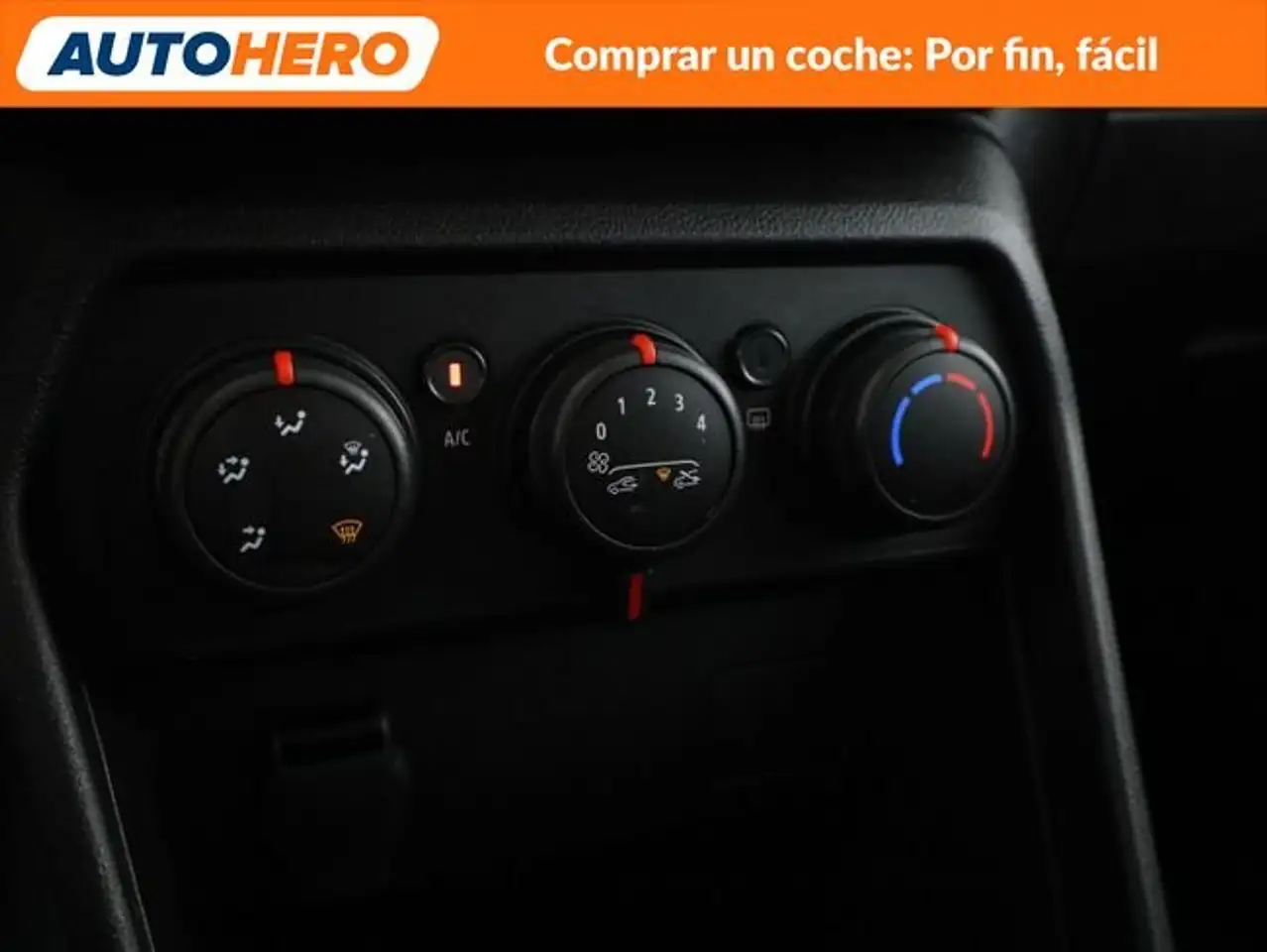 Dacia Sandero 1.0 TCe Essential — معرض صور السيارة 26