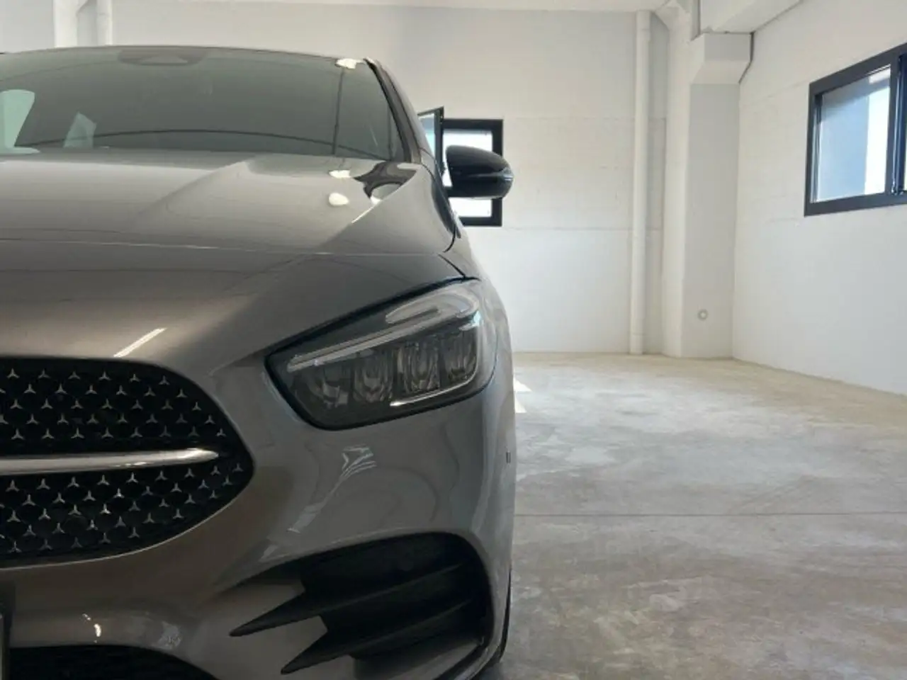 Mercedes-Benz B 250 250e — Galerie du véhicule 13