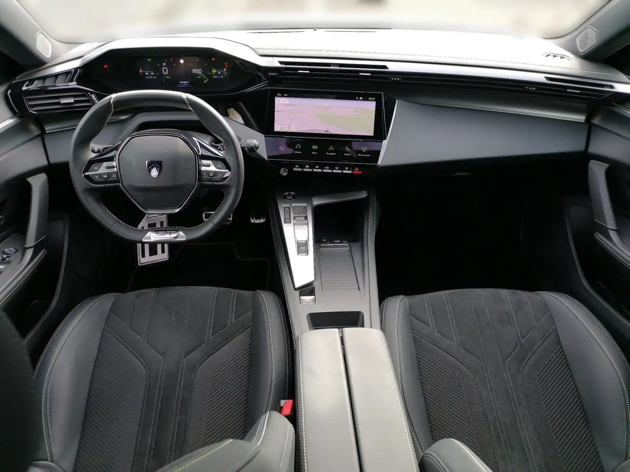 Peugeot 308 1.2 PureTech 130 SW GT ACC AHK KeyLess LED — معرض صور السيارة 9