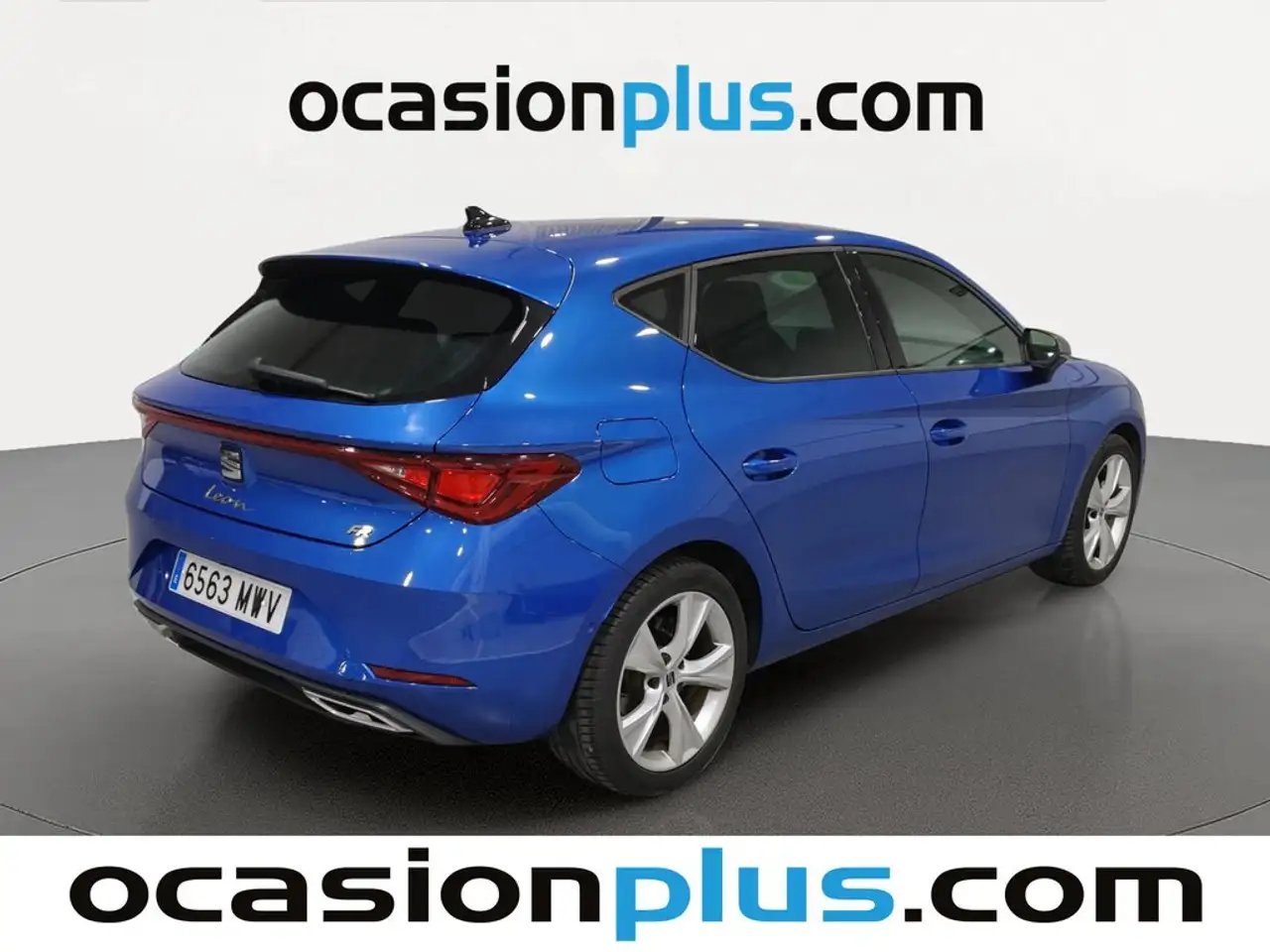 SEAT Leon 1.0 eTSI S&S FR DSG-7 110 — Vehicle gallery 4