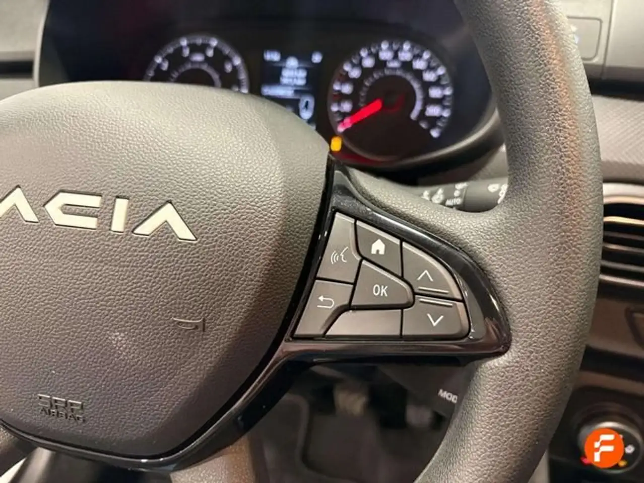 Dacia Sandero ECO-G Essential 74kW — Vehicle gallery 13