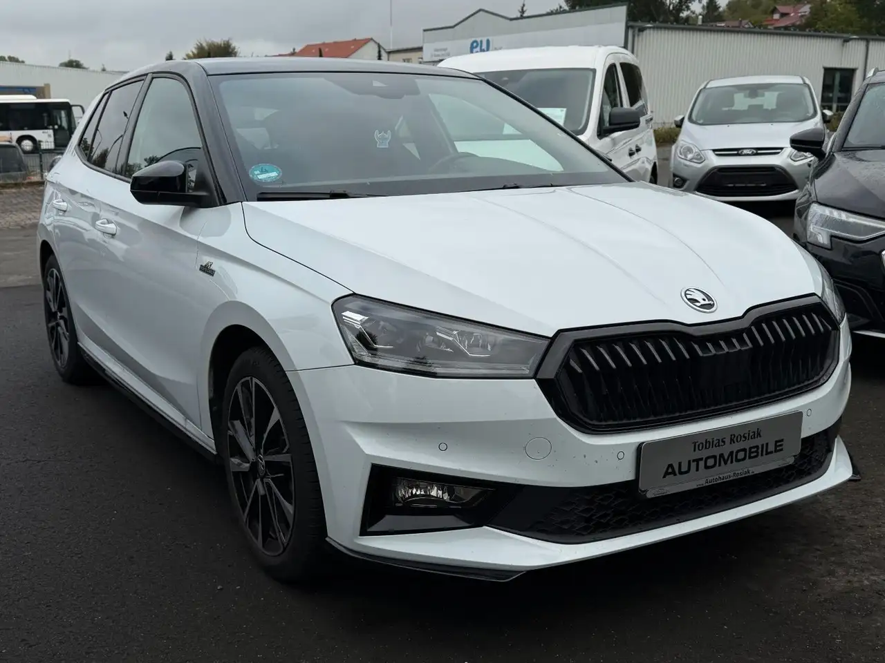 Skoda Fabia Monte Carlo *LED*RFK*SHZ*PANO*DSG* — Vehicle gallery 5