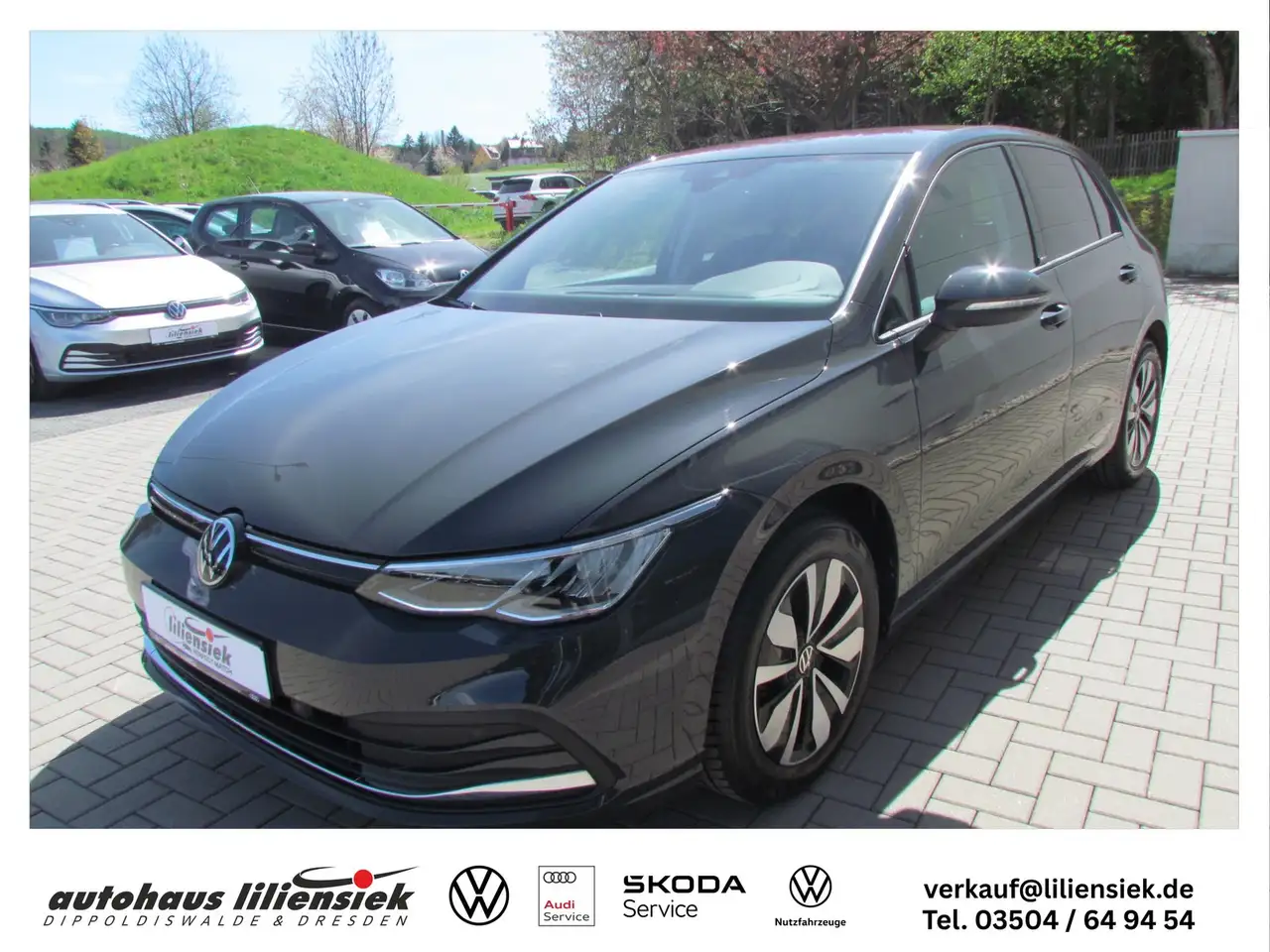 Volkswagen Golf 8 1.5 TSI Move LED/AHK/DAB — معرض صور السيارة 4