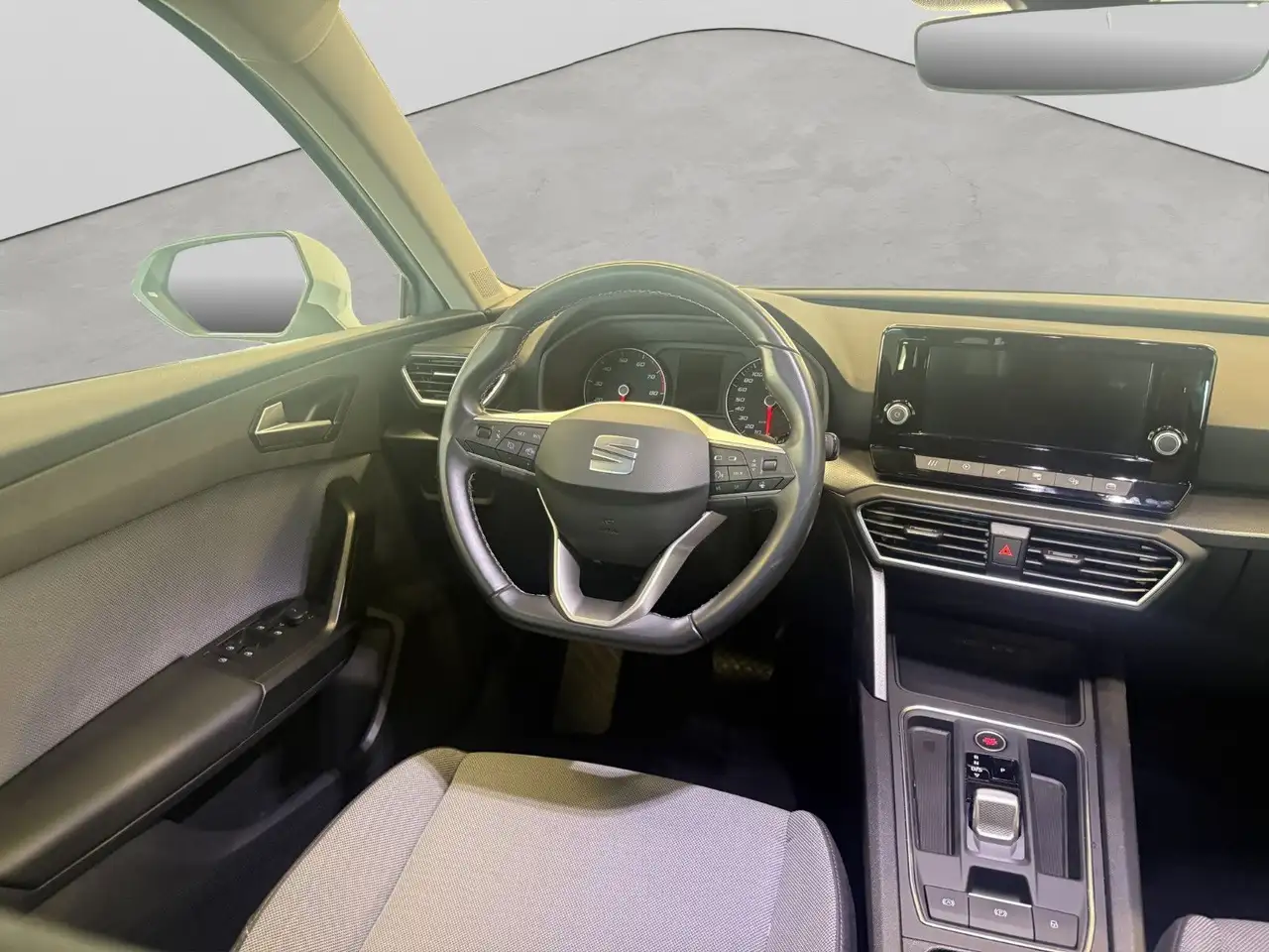 SEAT Leon 1.5 eTSI Sportstourer Style PDC-LHZG-SHZ- — Vehicle gallery 10