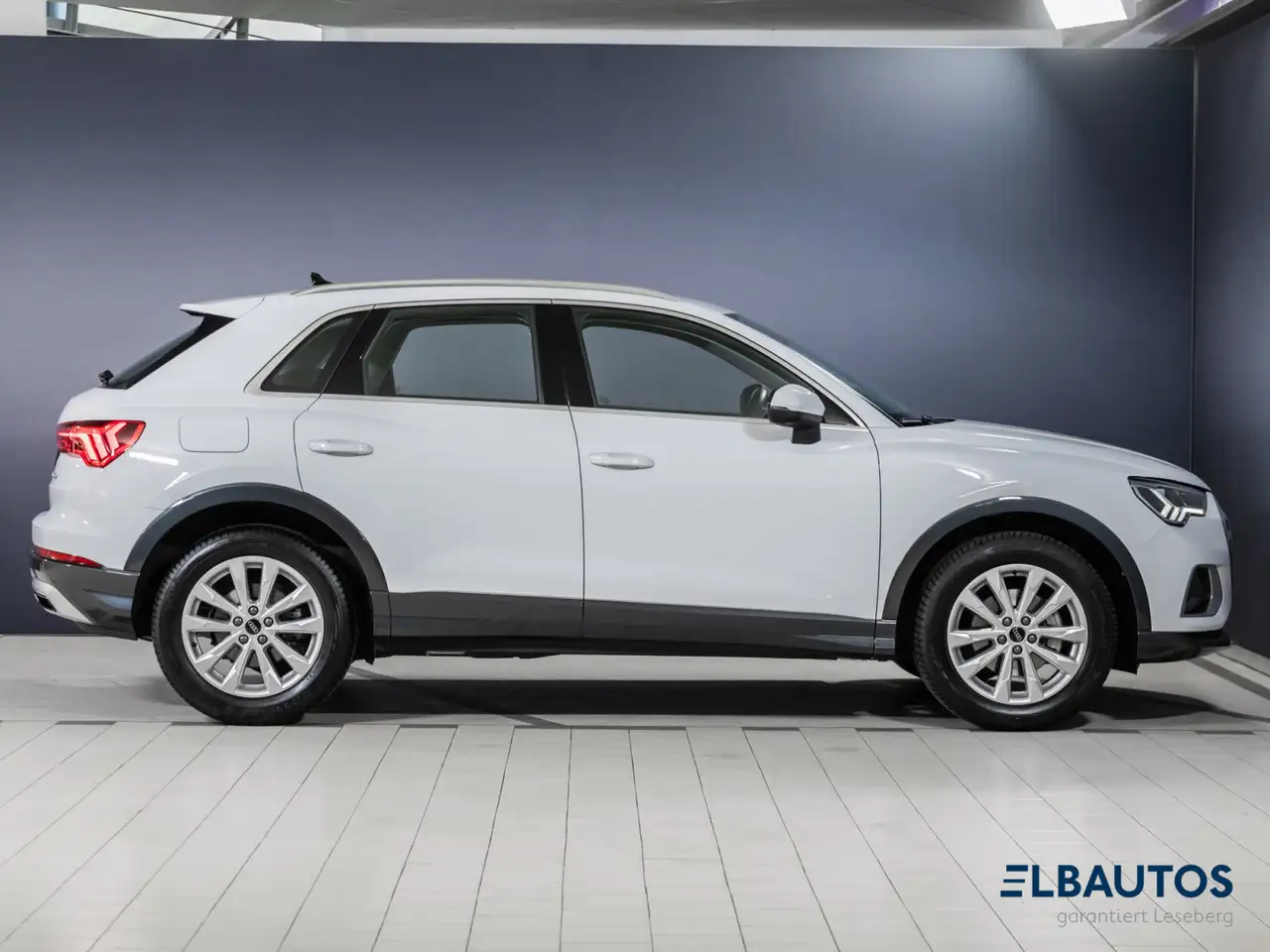 Audi Q3 Q3 35 1.5 TFSI advanced LED/MMI/Virtual/CarPlay/ — معرض صور السيارة 4