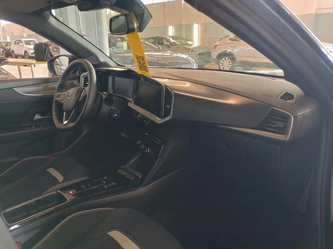 Opel Mokka MOKKA 1.2 GS Auto KAMERA SITZH CARPLAY ALLWETTER — معرض صور السيارة 8