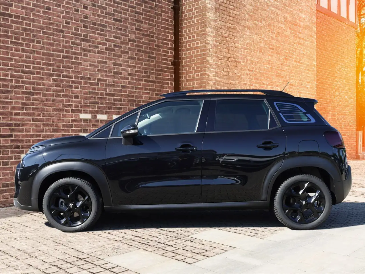 Citroen C3 Aircross 1,2 Ltr - PureTech / MAX / 131 PS / Kam. / Navi — معرض صور السيارة 3