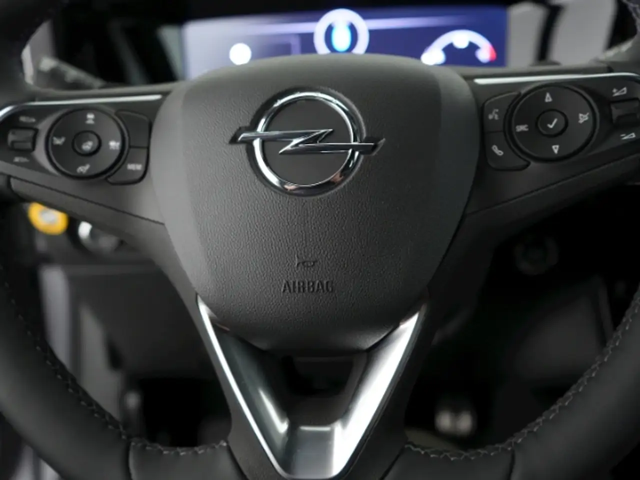 Opel Mokka B GS HYBRID eDCT+LED+NAVI+RÜCKFAHRKAMERA+SITZ-/LEN — Vehicle gallery 14