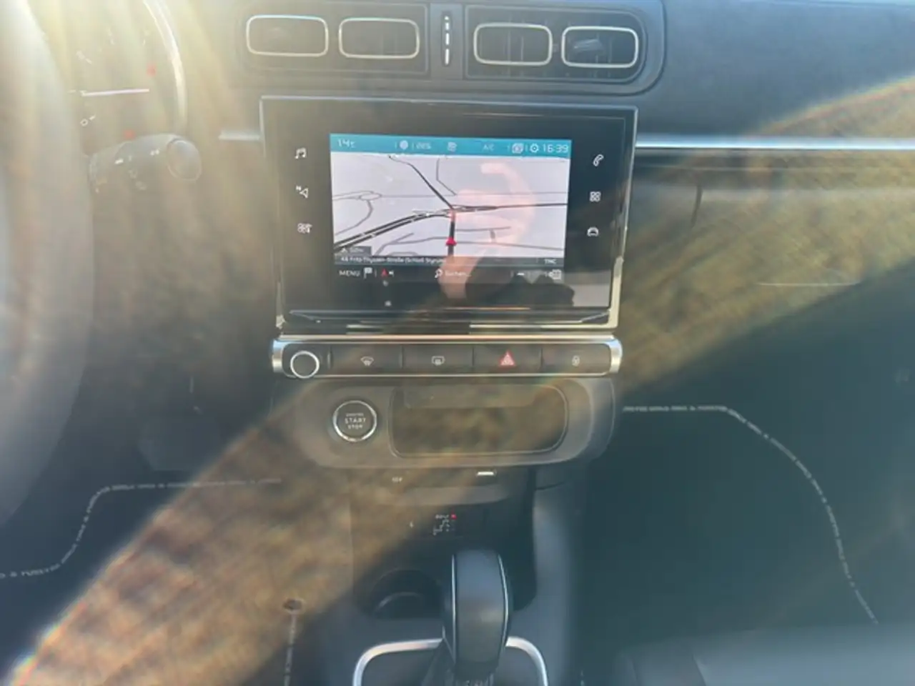 Citroen C3 Elle Online Edition PDC KAMERA SHZ CARPLAY KLIMAAT — Vehicle gallery 11