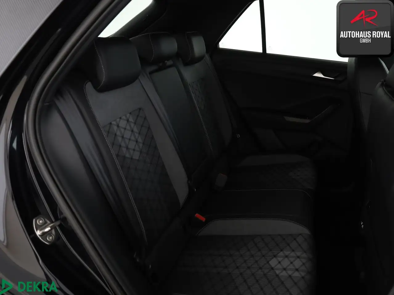 Volkswagen T-Roc 1.5 TSI R LINE MTRIX,KEYLESSGO,ACC,KAMERA — معرض صور السيارة 11