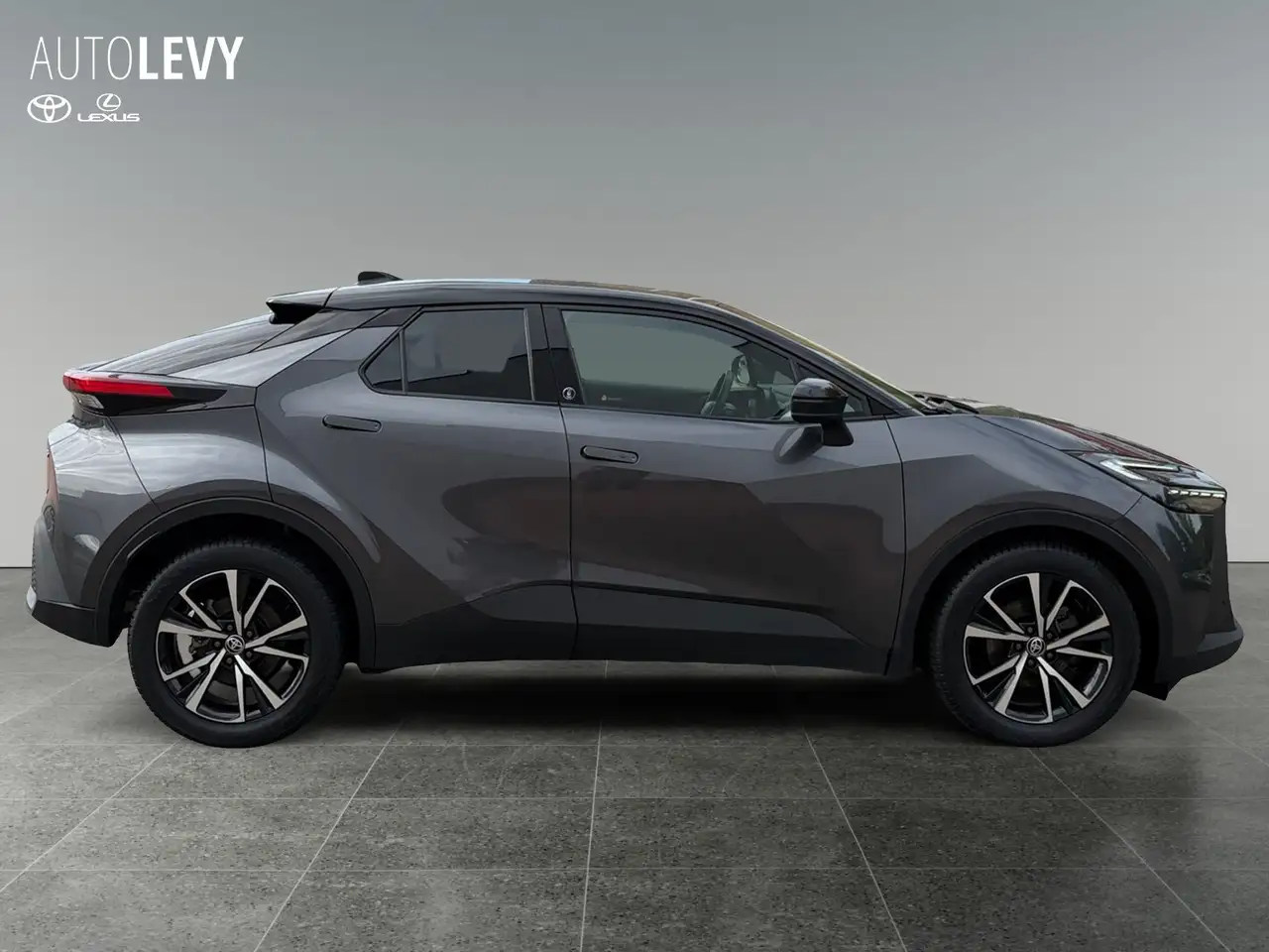 Toyota C-HR 1.8 FWD Team Deutschland AUT*Kamera*ACC*SHZ — Galería del vehículo 7
