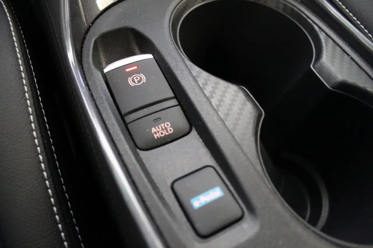 Nissan Juke 1.6 Hybrid Tekna Auto — معرض صور السيارة 20