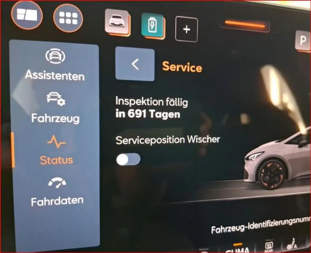 CUPRA Born e-boost 170kW CarPlay SSL Winterpaket LM19 — معرض صور السيارة 8