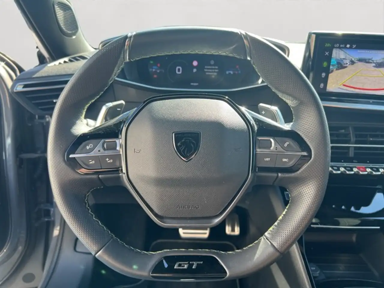 Peugeot 2008 GT AHK-abnehmbar El. Panodach Navi Leder GT — Vehicle gallery 11
