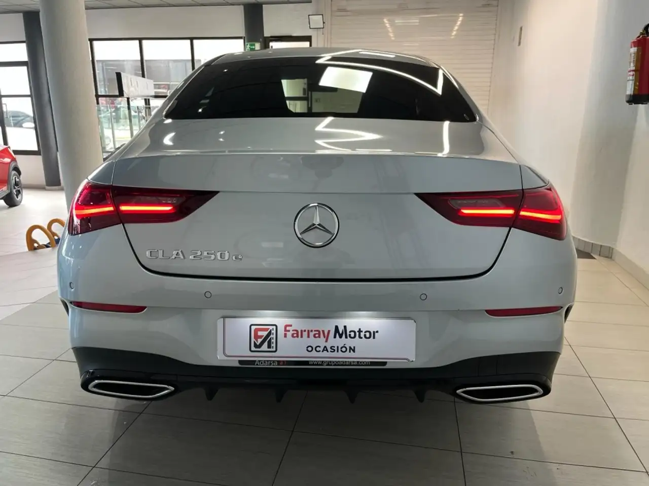 Mercedes-Benz CLA 250 250e 8G-DCT — Vehicle gallery 6