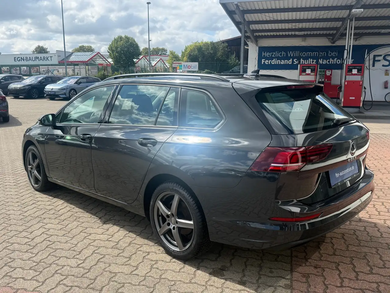 Volkswagen Golf Variant VIII Variant 1.5 TSI RFK SHZ Clima — Galería del vehículo 4