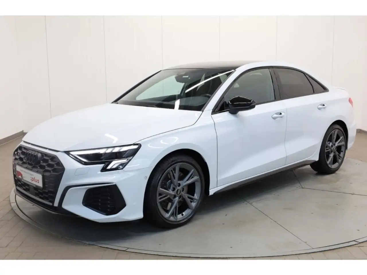 Audi S3 Limousine TFSI quattro LED/NAV/RFK/Virt./PDC — Vehicle gallery 2