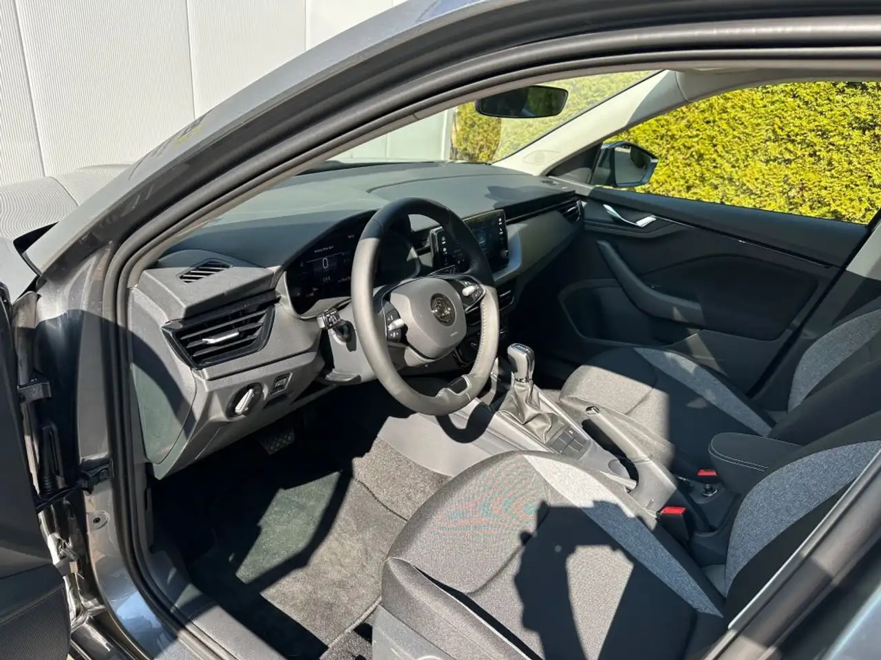 Skoda Kamiq 1.0 TSI DSG Essence — Galerie du véhicule 9