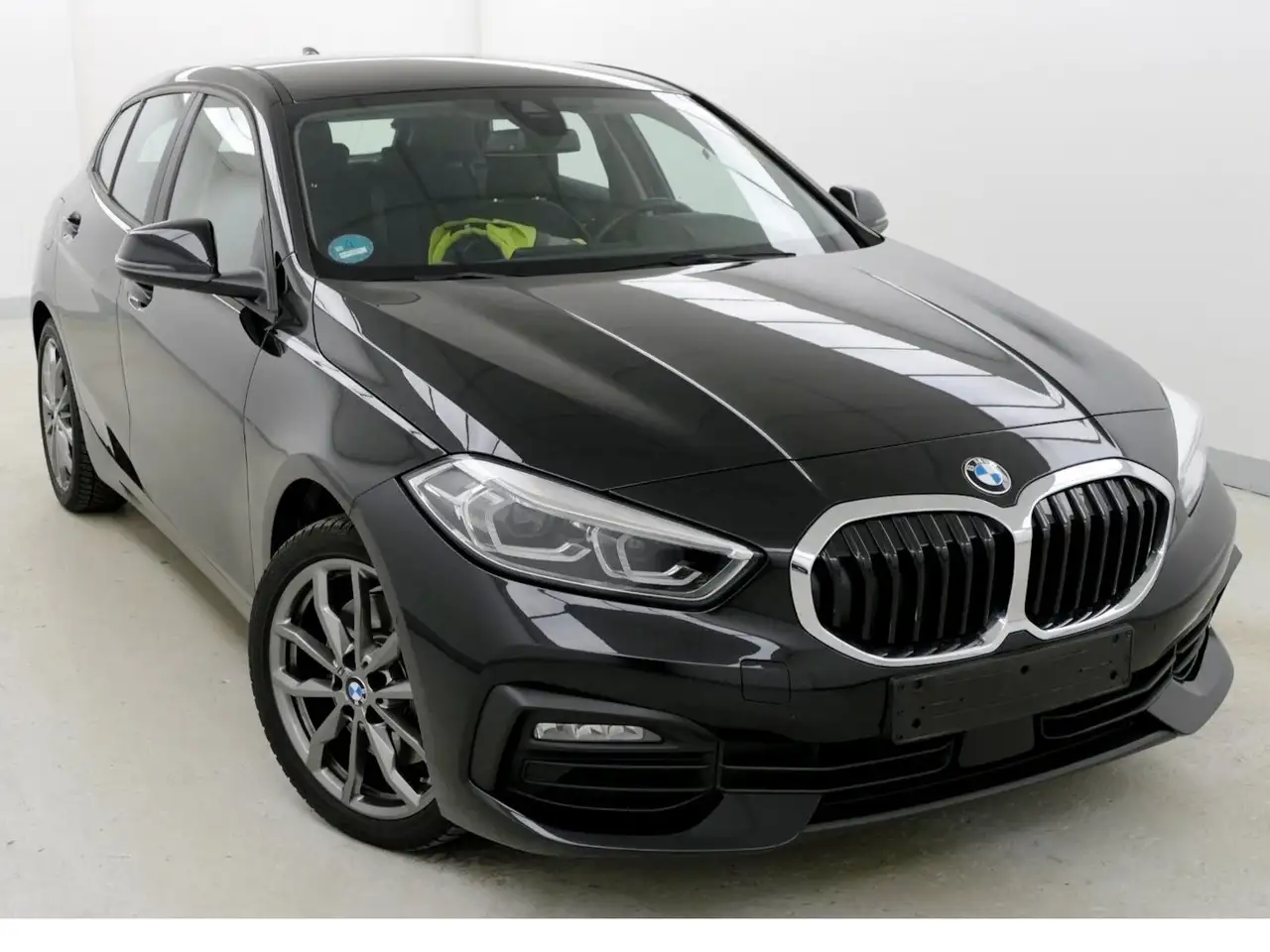 BMW 120 120i Sport Line NaviProf Kamera Adapt.LED Sound — معرض صور السيارة 2