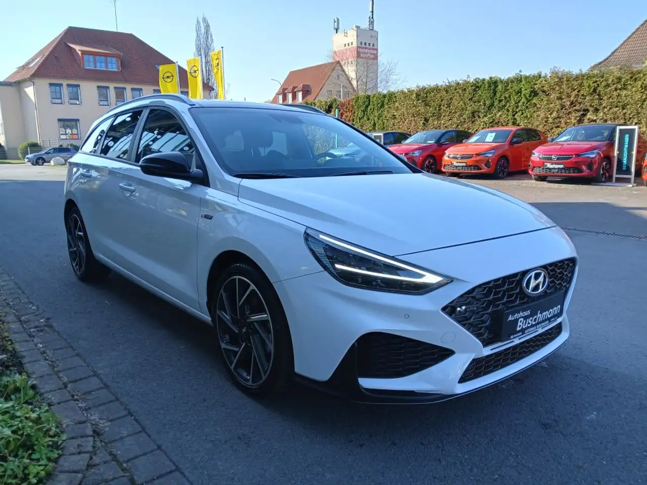 Hyundai i30 Kombi 1.5 T-GDI 48V-Hybrid N-Line — Galería del vehículo 5