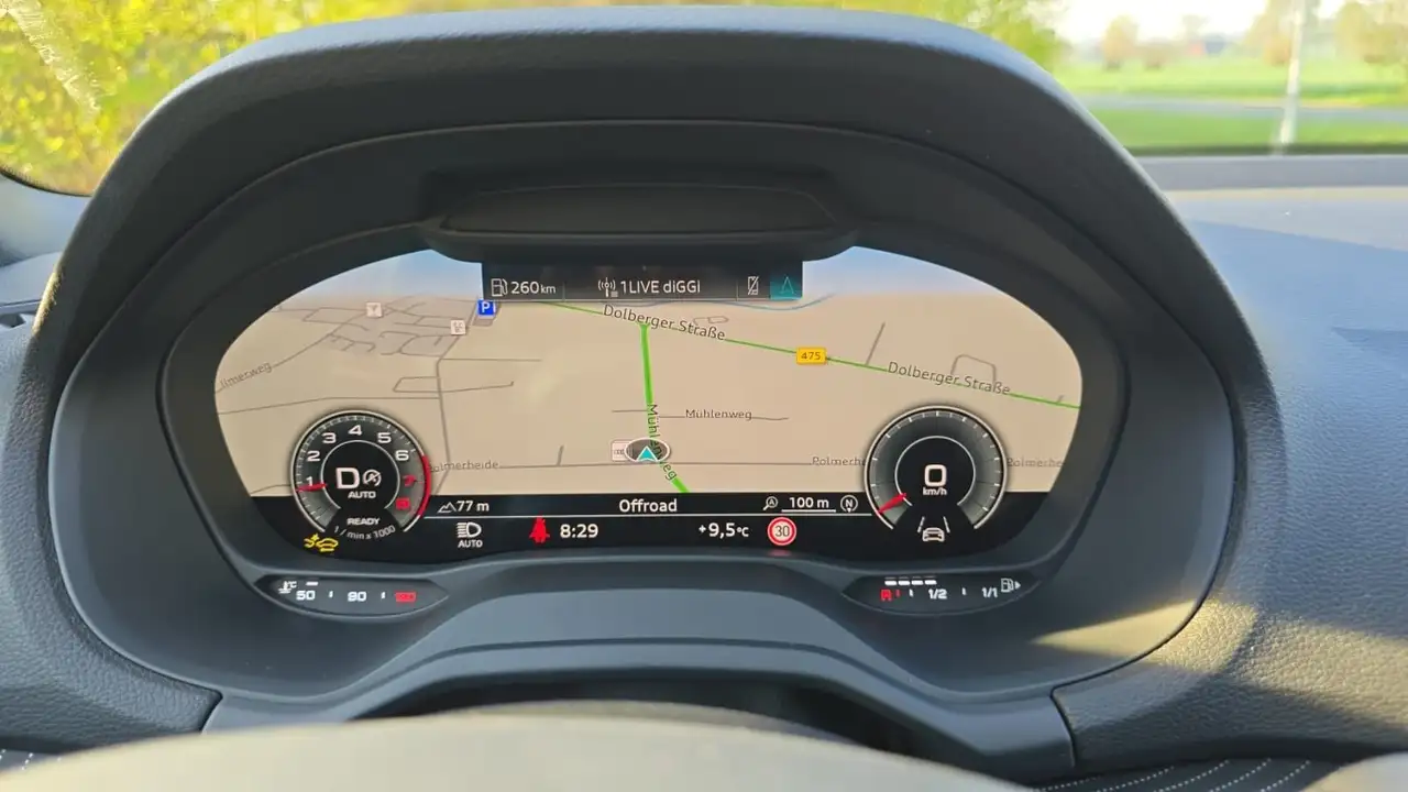 Audi Q2 qua S-Line Op. schwarz + AHK Sonos Pan Sth. — معرض صور السيارة 9