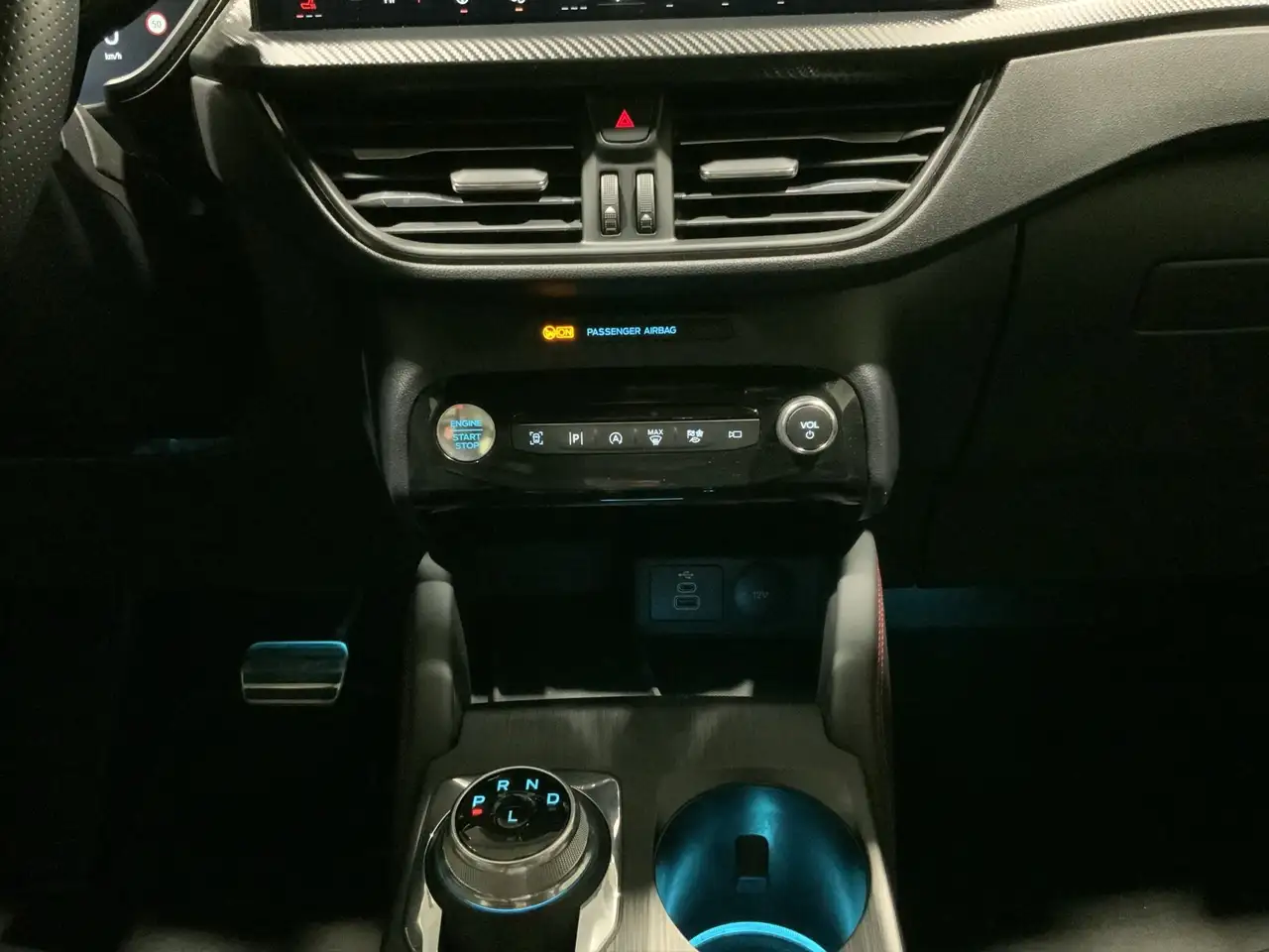 Ford Kuga ST-Line X Aut.*360GRAD*LED-MATRIX*NAVI*GRA*WINTER- — Galerie du véhicule 14