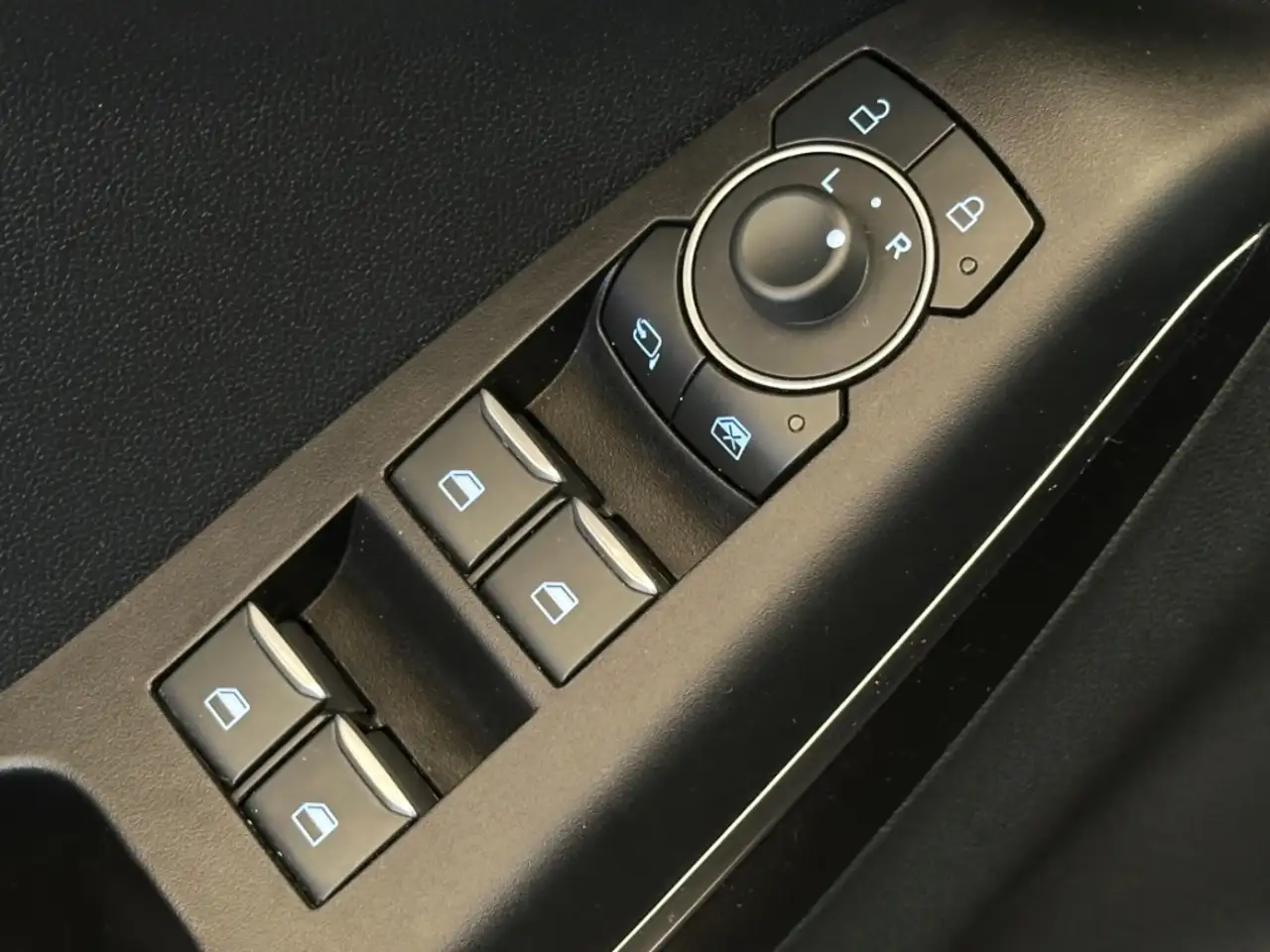Ford Puma Titanium X+Kamera+B&O+Key-Free+Winter-P. — Galería del vehículo 13