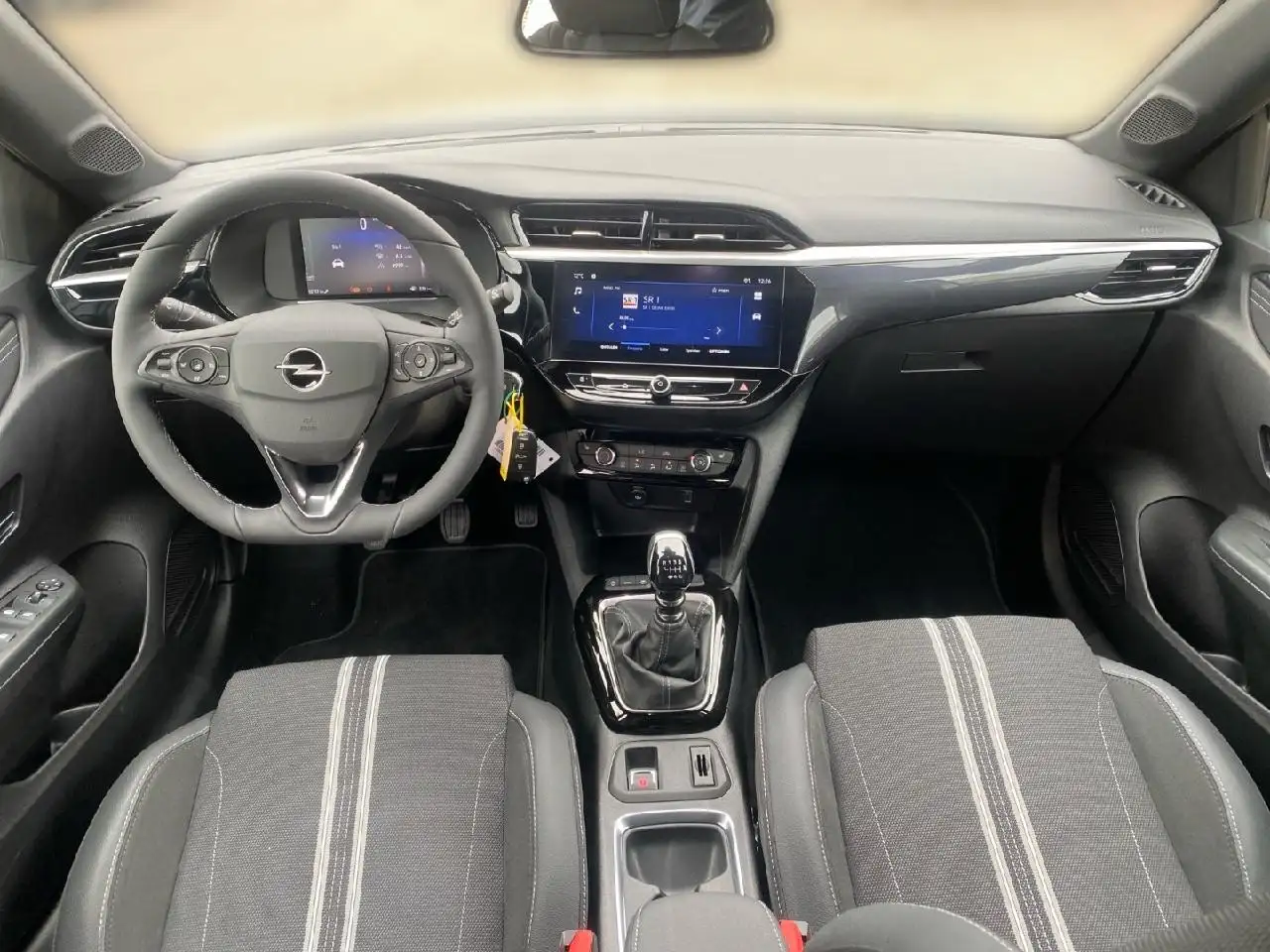 Opel Corsa GS — Vehicle gallery 10