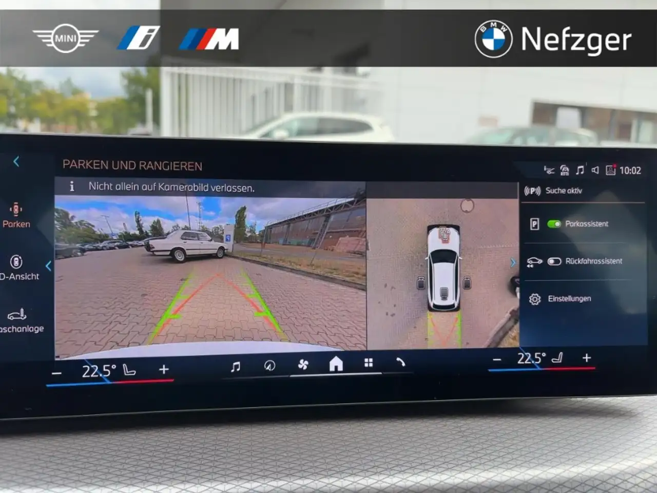 BMW 318 i Touring M Sport HUD LED H&K RFK HiFi — Galerie du véhicule 18