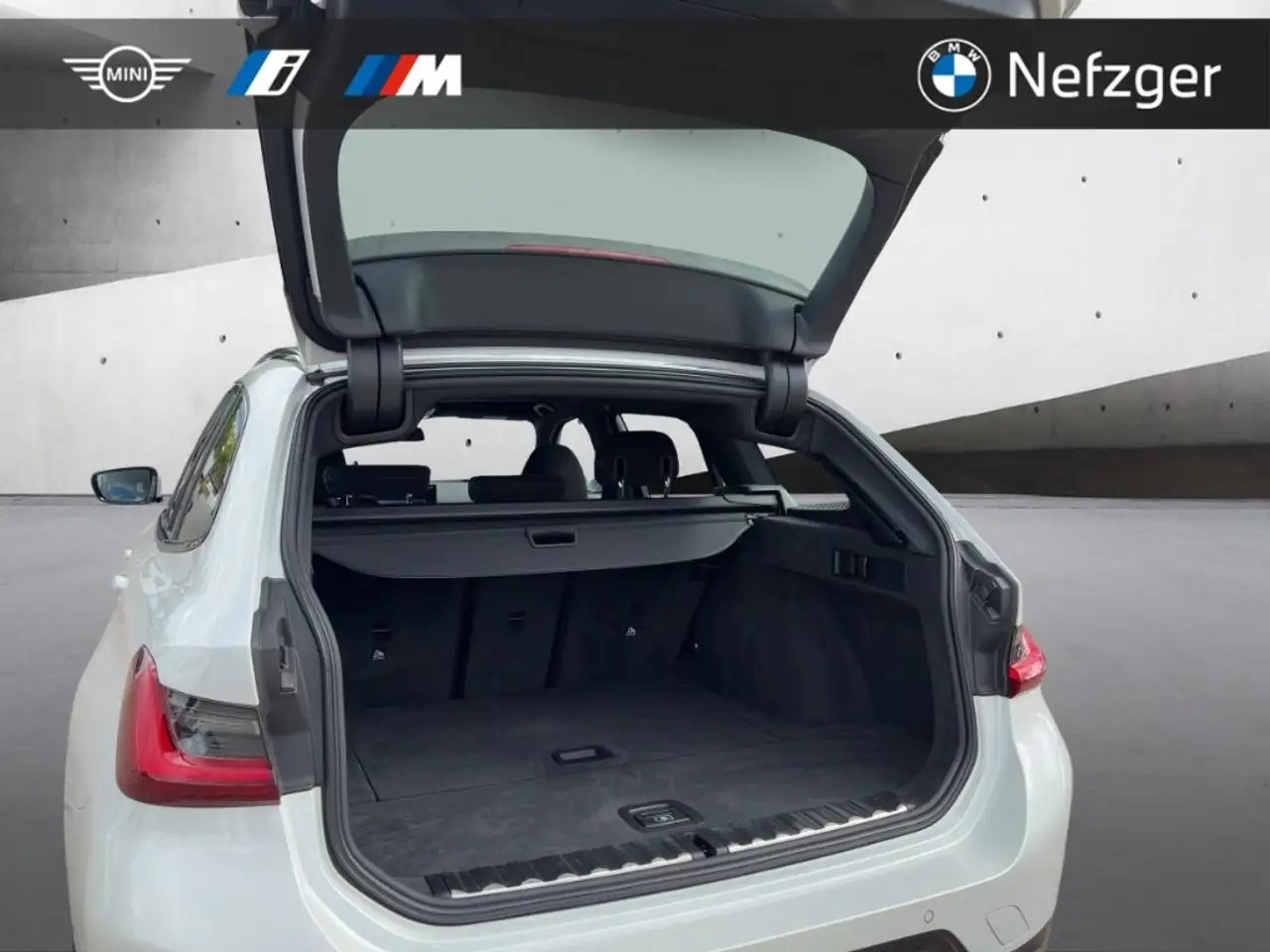 BMW 318 i Touring M Sport HUD LED H&K RFK HiFi — Galerie du véhicule 6